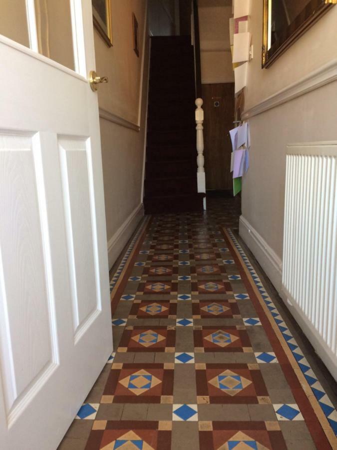 Gregory'S Guest House Йорк Екстериор снимка